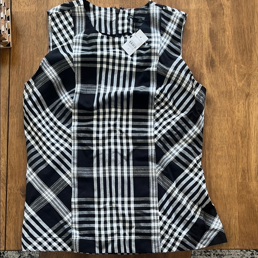 NWT Ann Taylor Black and White Checkered Top